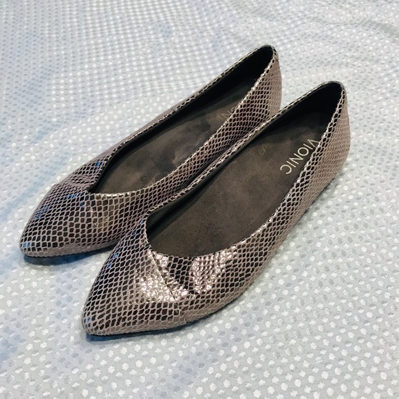 Vionic flats - Picture 2 of 8
